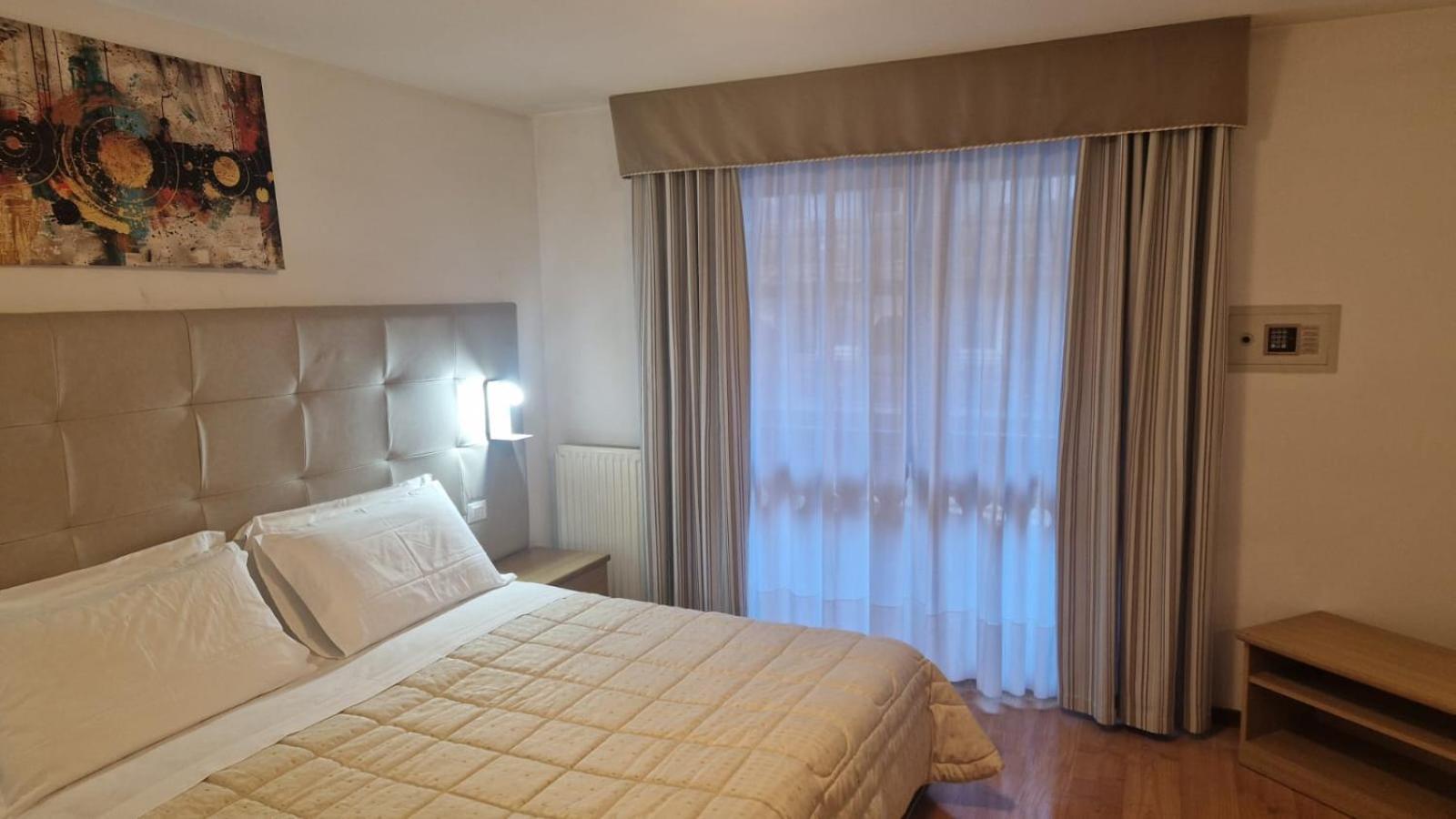 Hotel Sella Ronda Serenella Campitello di Fassa Kültér fotó
